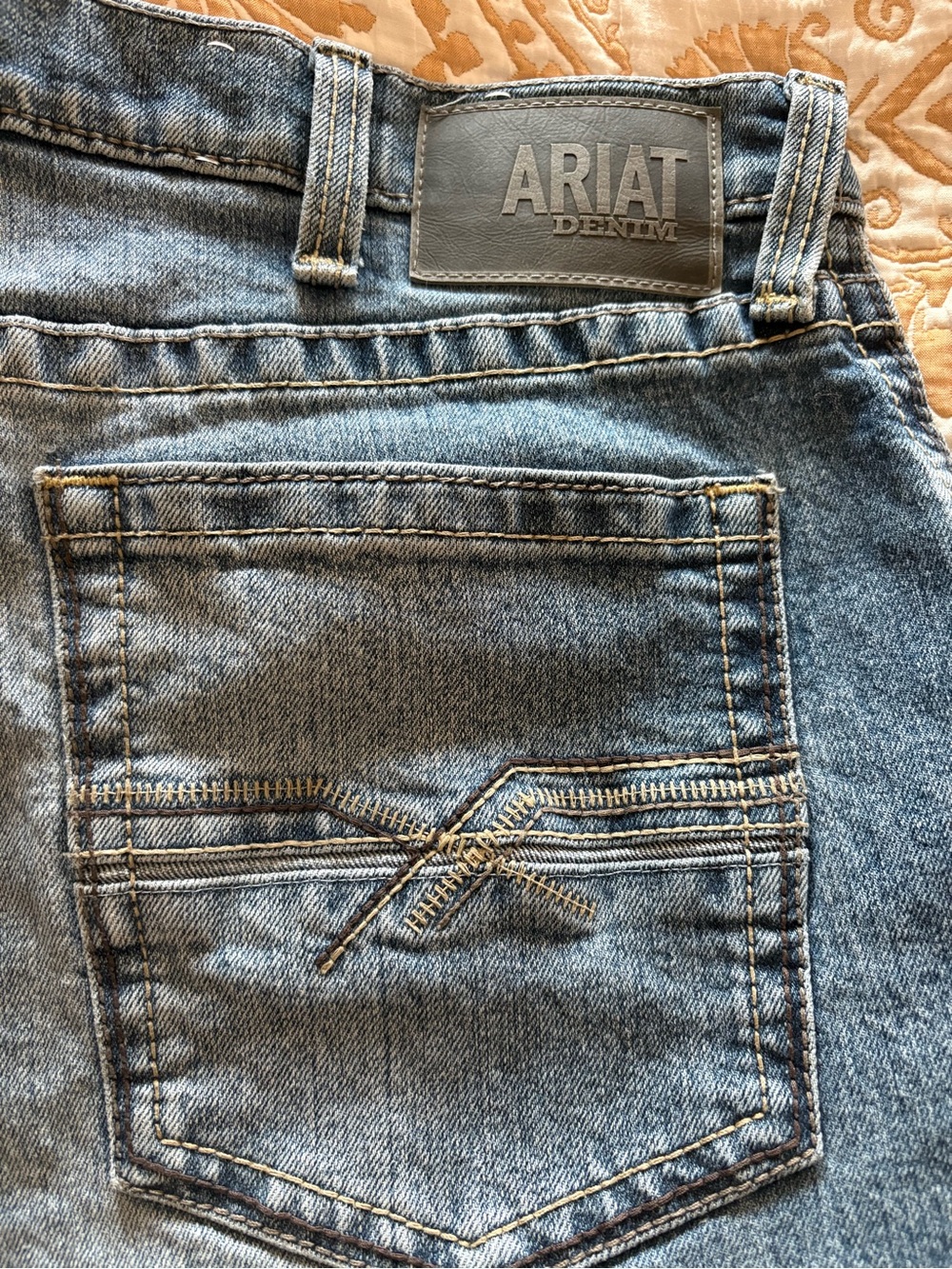 Ariat Men’s M4 Relaxed Straight Leg – Light Blue Wash – 38x32